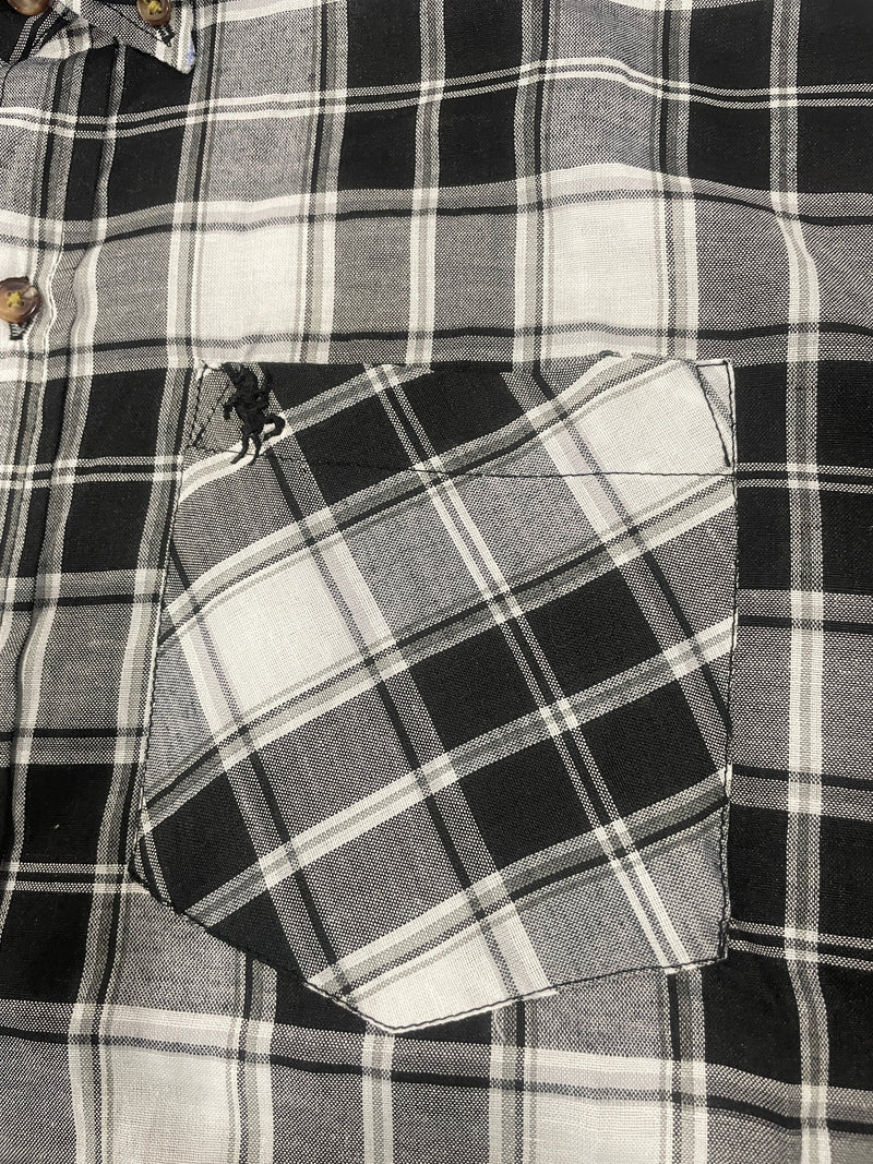 BLACK HORSE MEN'S L WOVEN PLAID SHIRT - BLACK AND WHITE MENS - BLACK AND WHITE - Brand New