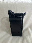 MOTOROLA OEM LEATHER HOLSTER NTN8381C SWIVEL - BLACK - Like New