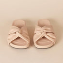 AMAZON ESSENTIALS WOMEN'S TWIST SLIDE SANDAL - SIZE: WOMEN 8 - LIGHT BEIGE - Brand New