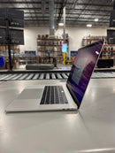 APPLE MACBOOK PRO TOUCH BAR 15.4 2880X1800 I7-6820HQ 16 512GB SSD MAC OS SILVER - Like New