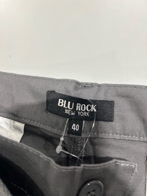 BLU ROCK NEW YORK CARGO SHORTS - SIZE: MEN 40 - GRAY - Brand New