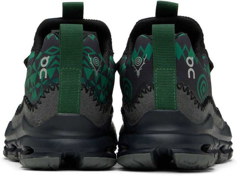 92.98187 ON CLOUDAWAY S2W8 SNEAKERS - SIZE 11 MEN - BLACK/EVERGREEN - Like New