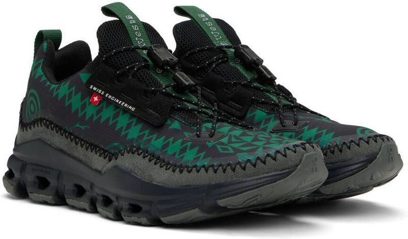 92.98187 ON CLOUDAWAY S2W8 SNEAKERS - SIZE 11 MEN - BLACK/EVERGREEN - Like New